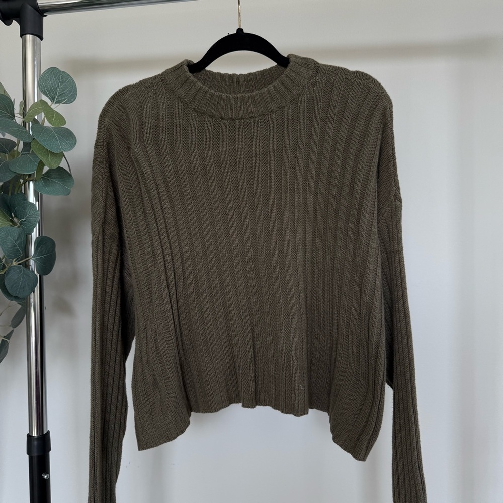 American Eagle Outfitters Olive Ribbed Knit Sweater